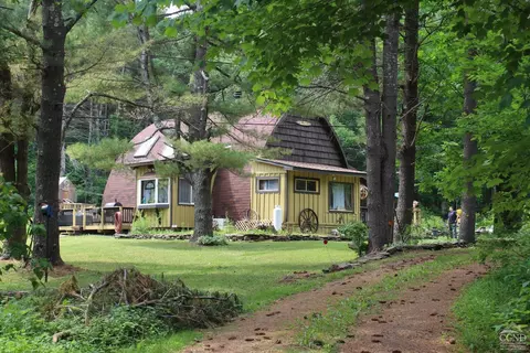 257 Parliman Rd, Gilboa, NY 12076