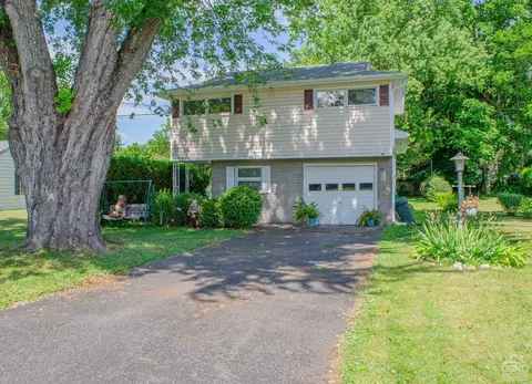 38 Koeppel Ave, Catskill, NY 12414