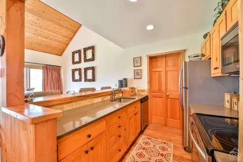 77 Windham Mountain Vlg, Windham, NY 12496 photo 13