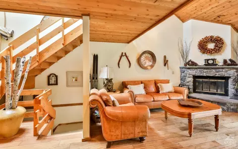 77 Windham Mountain Vlg, Windham, NY 12496 photo 9