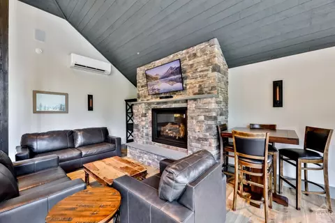 77 Windham Mountain Vlg, Windham, NY 12496 photo 40