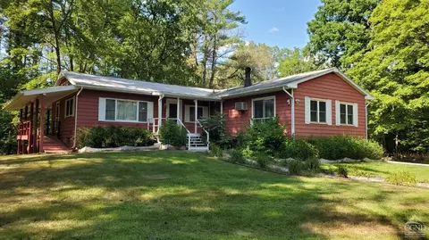492 Cairo Jct, Catskill, NY 12414