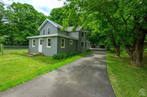 4880 S Stephentown Rd, East Nassau, NY 12062