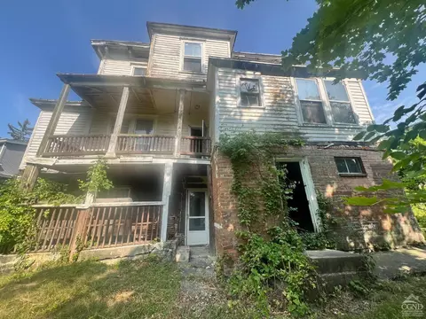 40 Thompson St, Catskill, NY 12414 photo 17