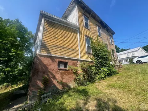 40 Thompson St, Catskill, NY 12414 photo 19