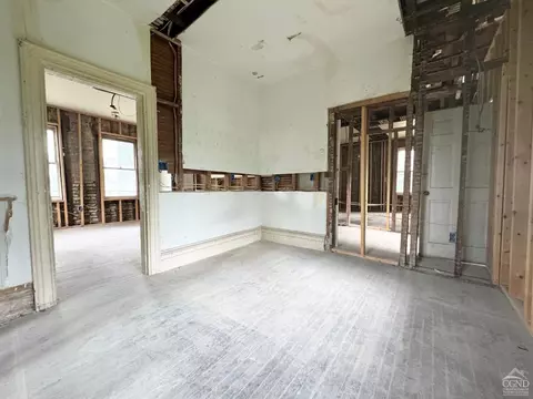 40 Thompson St, Catskill, NY 12414 photo 10