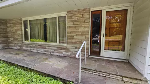 316 Pine Cir, Claverack, NY 12513