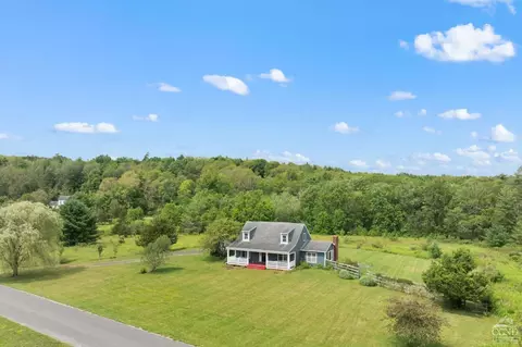 329 Cedar Ridge Rd, Kerhonkson, NY 12446