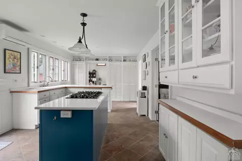 36 Sunset Ave, Kinderhook, NY 12106 photo 9