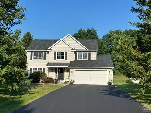 132 Blossom Ln, Valatie, NY 12184