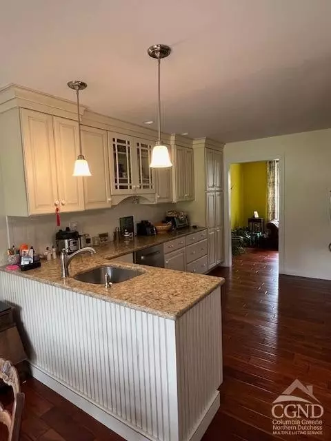 20 Tee Ln, Red Hook, NY 12571 photo 6