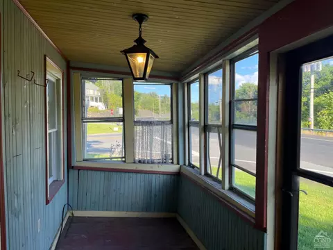 Exterior - 8176 Main St, Hunter, NY 12442 photo 1 of 4