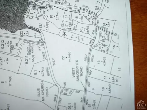 70 W Saugrties Rd, Saugerties, NY 12477