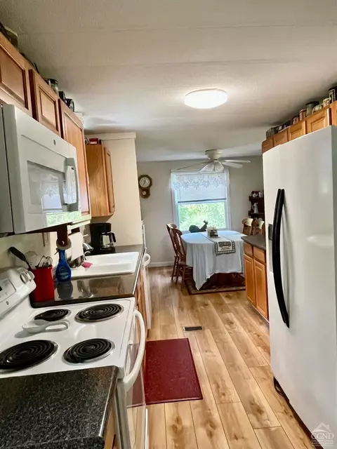 83 Ufferts Rd, Catskill, NY 12414 photo 9