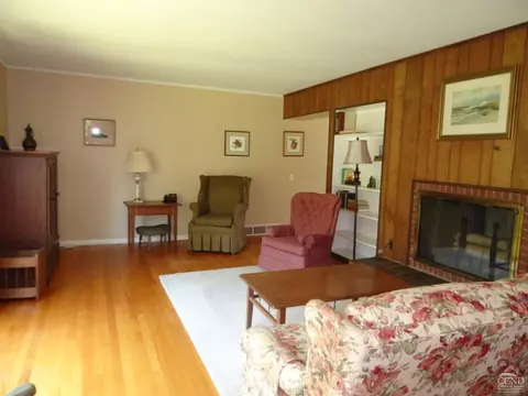 19 Shaw Bridge Rd, Claverack, NY 12513 photo 9