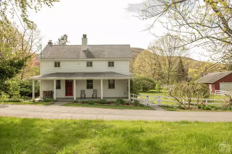 111 Mountain Vw, Copake Falls, NY 12517