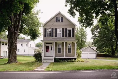 171 Broome St, Catskill, NY 12414