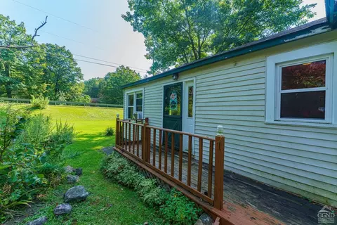 7 King Hill Earlton Rd, Earlton, NY 12058
