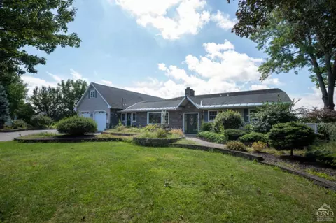 163 Orchard Dr, Valatie, NY 12184