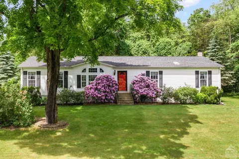 700 County Route 31, Hudson, NY 12534