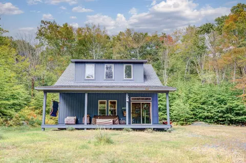 20 Sylvan Way, Cropseyville, NY 12052