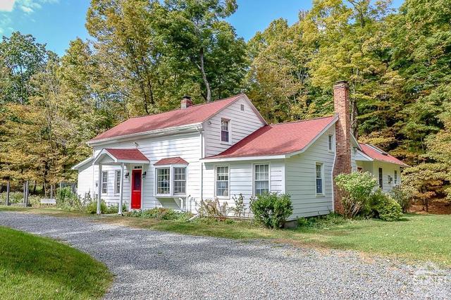 563 Pratt Hill Rd, Chatham, NY 12037