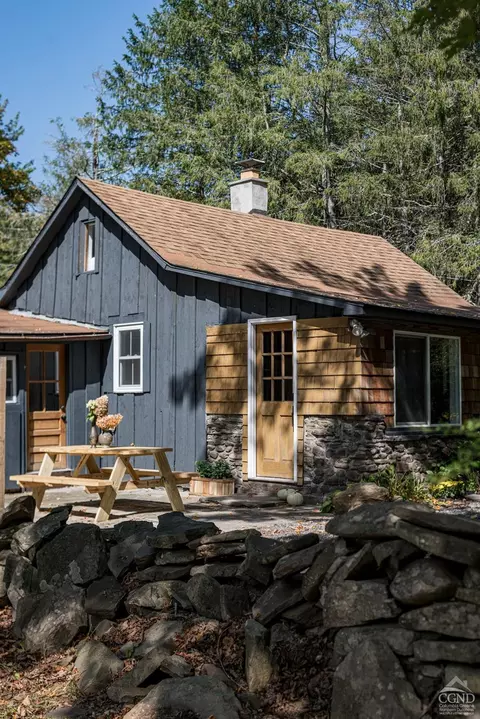 185 Spring St, Tannersville, NY 12485