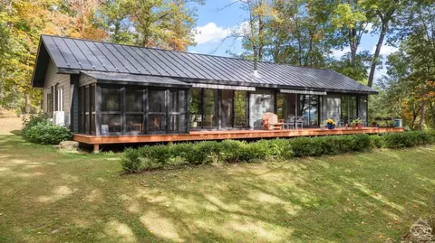 85 Pioneer Dr, Copake, NY 12516