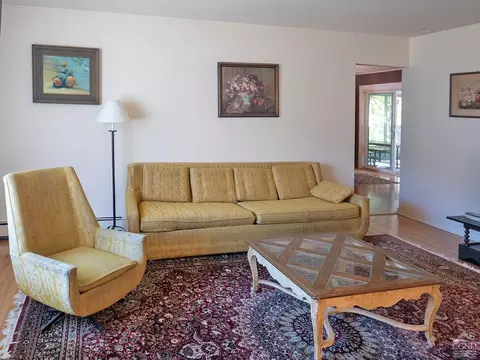 44 Benner Rd, Red Hook, NY 12571 photo 2