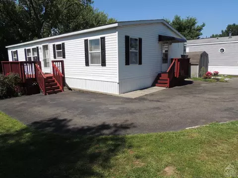 5427 Route 23 9h #11, Hudson, NY 12534