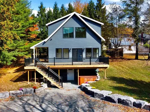 23 Manor Dr, Windham, NY 12496 photo 2