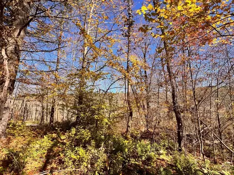 50 Dugway Rd, Hillsdale, NY 12529