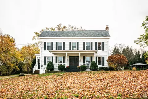 339 Dunlap Rd, Amsterdam, NY 12010