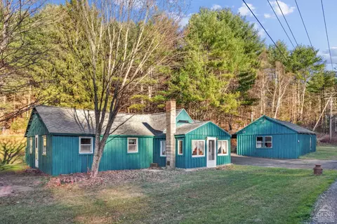 195 Potter Mtn Rd, Gilboa, NY 12076