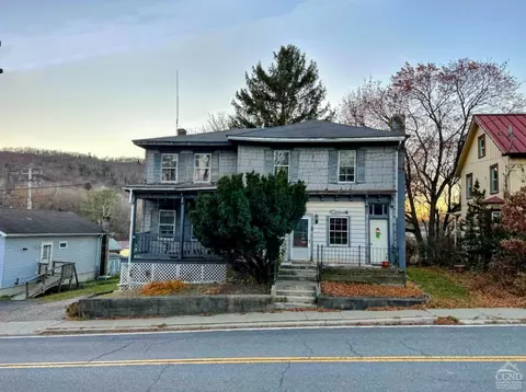 22 Anthony, Hillsdale, NY 12529