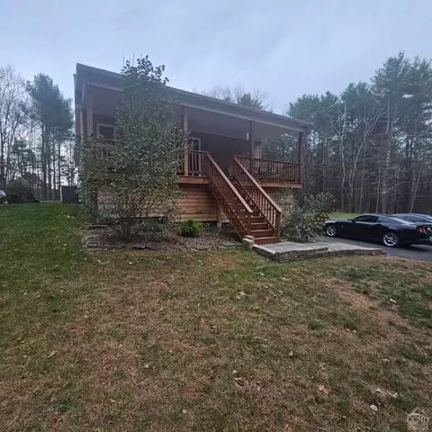 167 King Hill Earlton Rd, Surprise, NY 12176