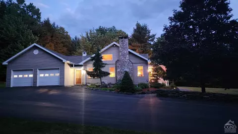 8 Evans Dr, Windham, NY 12496 photo 1