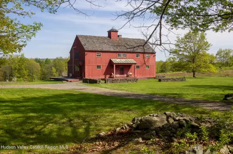 23 Raccoon Forks Rd, Old Chatham, NY 12136