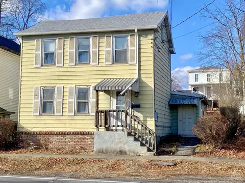 26 S Washington St, Athens, NY 12015