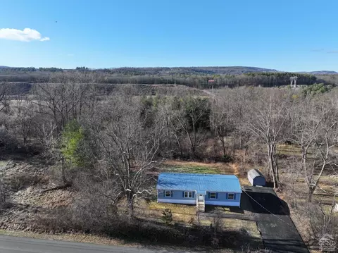 695 Deans Mill Rd, West Coxsackie, NY 12192