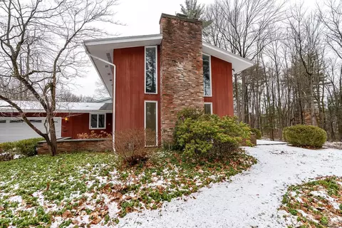 28 Devon Rd, Bethlehem, NY 12054 photo 43