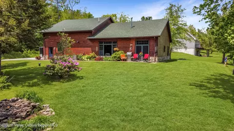 43 Terns Rd, Haines Falls, NY 12436