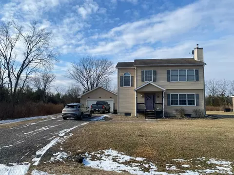 2270 Sleepy Hollow Rd, Athens, NY 12015