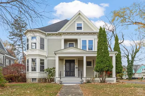 20 Elm St, Coxsackie, NY 12051