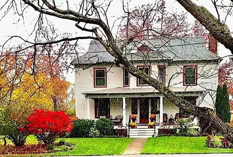 35 Woodland Ave, Catskill, NY 12414