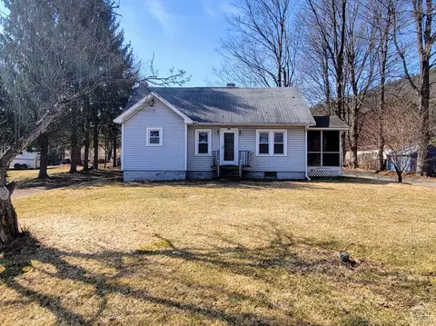 995 Us Rt 20, New Lebanon, NY 12125