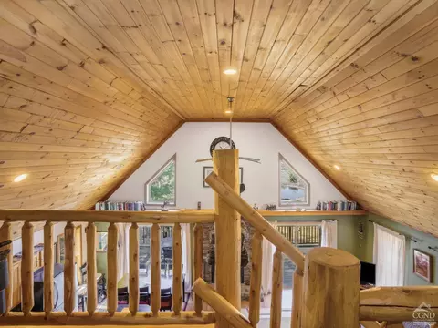 Entry Way - 73 Cross Rd, Windham, NY 12496 photo 1 of 1