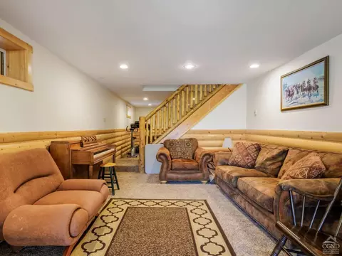Living - 73 Cross Rd, Windham, NY 12496 photo 6 of 8