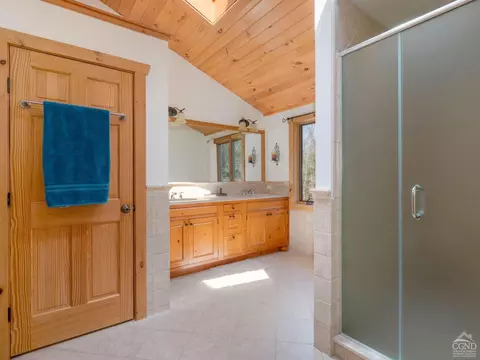 Bath - 150 Trailside Rd, Windham, NY 12496 photo 9 of 11