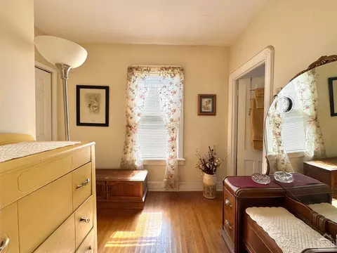 Bedroom - 4 High St, Catskill, NY 12414 photo 3 of 4